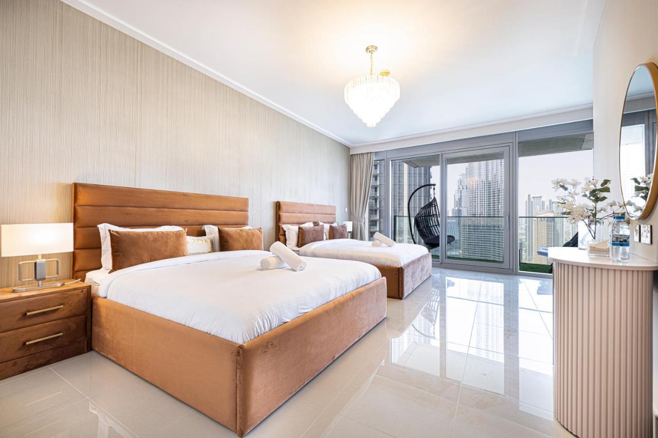 Magnificent Homes, Stunning Burj Khalifa And Fountain View Dubái Exterior foto